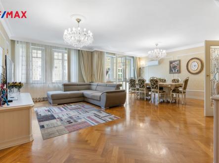 Obyvací pokoj s jidelnou | Prodej bytu, 3+kk, 108 m²