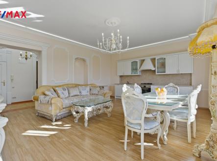 008-216a8950.jpg | Prodej bytu, 2+kk, 97 m²