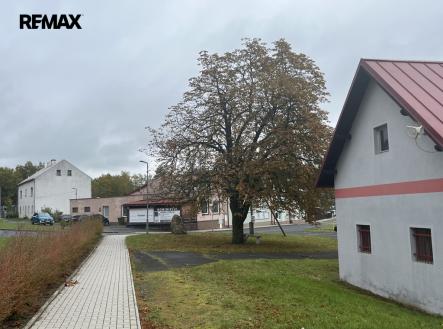 Prodej - obchodní prostor, 101 m²