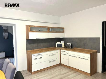 img-20251009-wa0017.jpg | Prodej - chata/rekreační objekt, 298 m²