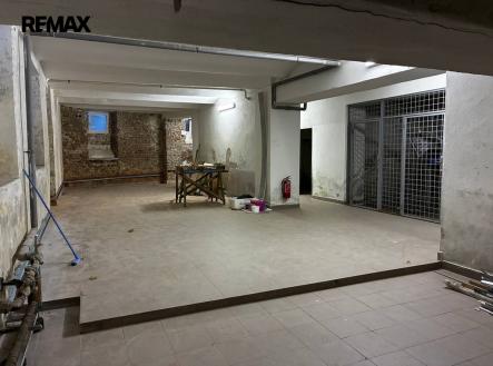 photo-2025-11-05-13-30-21-2.jpg | Prodej - skladovací prostor, 75 m²