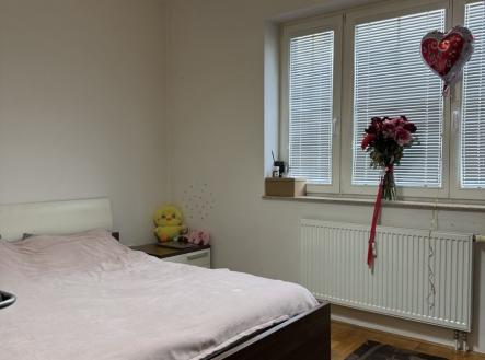 photo-6-2025-11-28-22-12-18.jpg | Pronájem bytu, 2+kk, 51 m²