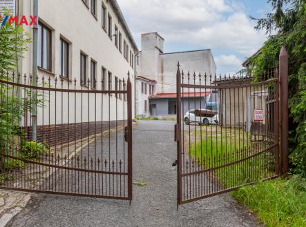 216a7730-hdr-edit.jpg | Prodej - obchodní prostor, 1 000 m²