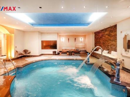 3.jpg | Prodej - dům/vila, 1 285 m²