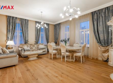 byt-kv-d-bechera-907-27-212.jpg | Pronájem bytu, 3+1, 130 m²