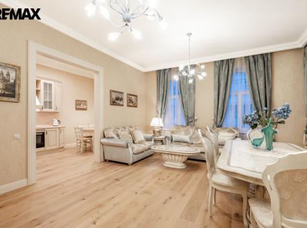 byt-kv-d-bechera-907-27-217.jpg | Pronájem bytu, 3+1, 130 m²