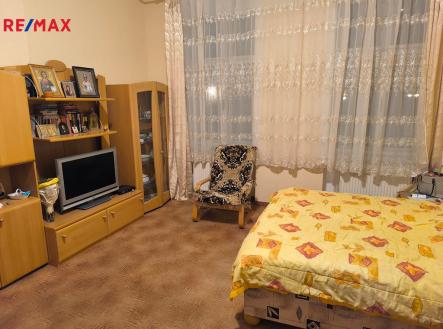 photo-5818699290804077845-y.jpg | Prodej bytu, 2+1, 74 m²