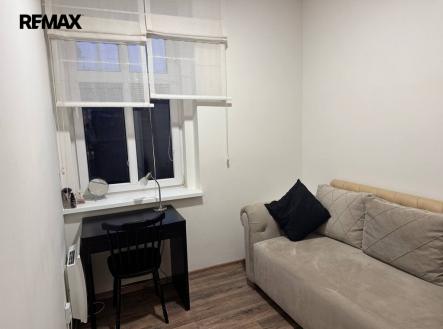 photo-2025-12-04-15-42-14-2.jpg | Pronájem bytu, 3+kk, 60 m²