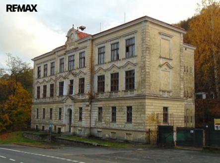 skola-jachymov-pruceli-1.jpeg | Prodej - jiné, 3 097 m²