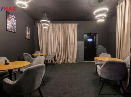 216a9875-hdr.jpg | Pronájem - restaurace, 156 m²
