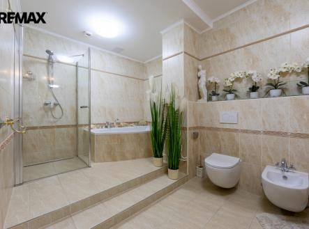 124a2689-hdr.jpg | Prodej bytu, 3+1, 122 m²