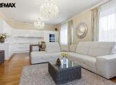 Prodej bytu, 3+kk, 140 m²