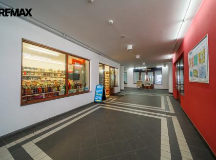 216a1785-hdr.jpg | Prodej - obchodní prostor, 52 m²