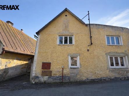 whatsapp-image-2026-03-13-at-17.04.42.jpeg | Prodej - pozemek pro bydlení, 358 m²