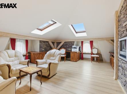 216a3371.jpg | Prodej - kanceláře, 205 m²