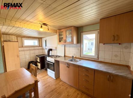 gemini-generated-image-9mbm6s9mbm6s9mbm.png | Prodej - pozemek, zahrada, 496 m²