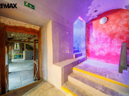 516a0045-hdr.jpg | Prodej - restaurace, 95 m²