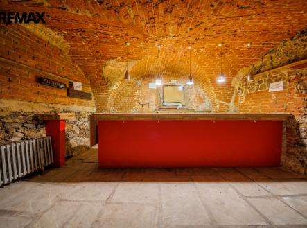 516a0039-hdr.jpg | Prodej - restaurace, 95 m²