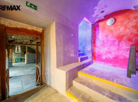 516a0045-hdr.jpg | Prodej - restaurace, 95 m²