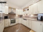 Prodej bytu, 3+kk, 89 m²