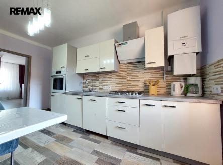 viber-image-2024-06-10-11-03-18-387.jpg | Prodej bytu, 1+1, 63 m²