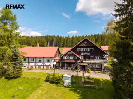 dji-20260522115425-0345-d-hdr.jpg | Prodej - hotel, 980 m²