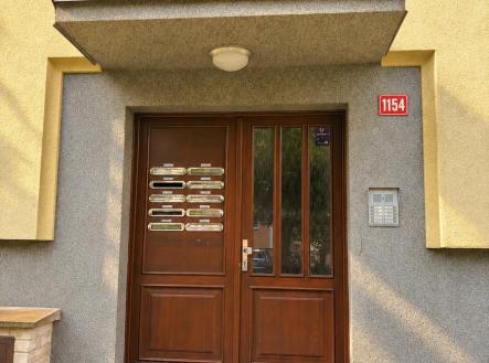 chatgpt-image-10.6.2026-10-35-54.png | Prodej bytu, 2+1, 59 m²