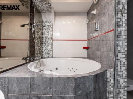 216a1016-hdr-edit-1.jpg | Prodej bytu, 2+kk, 94 m²