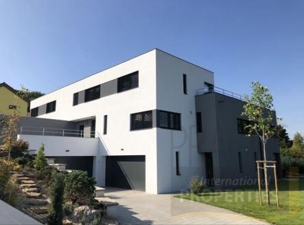Prodej - dům/vila, 497 m²