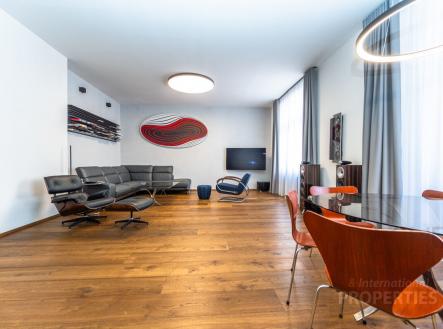 Prodej bytu, 3+kk, 94 m²