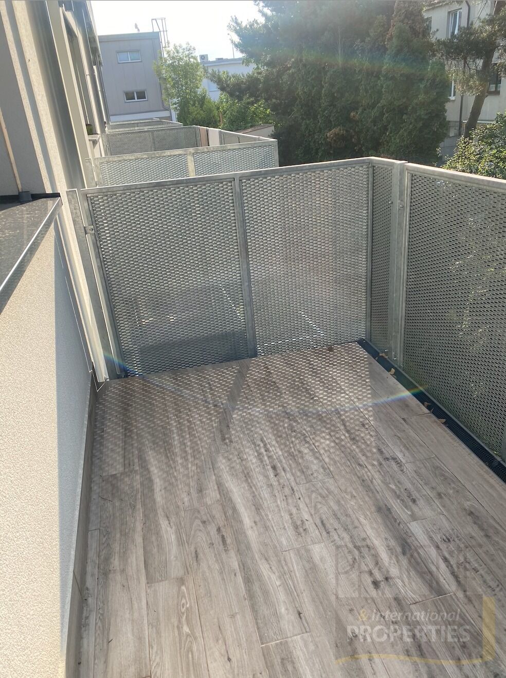 Pěkný byt 1+kk, balkon, venkovní parkování, Donovalská ul, Chodov
