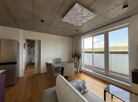 Pronájem bytu, 4+kk, 112 m²