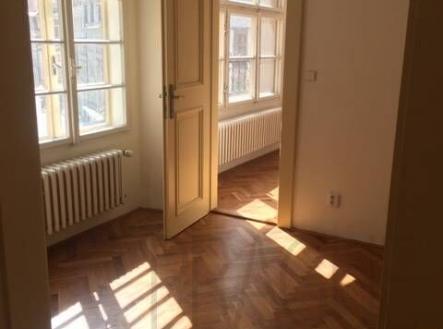 Pronájem - kanceláře, 35 m²