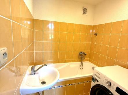 Prodej bytu, 3+1, 90 m²