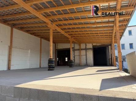 Pronájem - komerční objekt, výroba, 5 000 m²