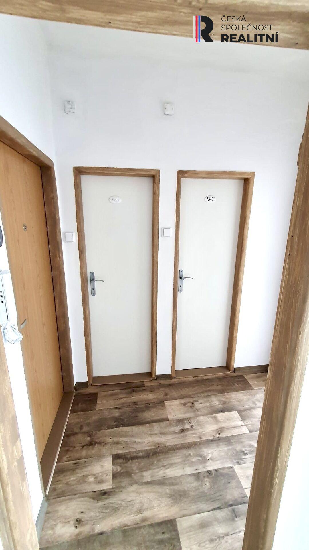 Pronájem bytu 1+1 – Sokolov, ul. K. H. Borovského 1437