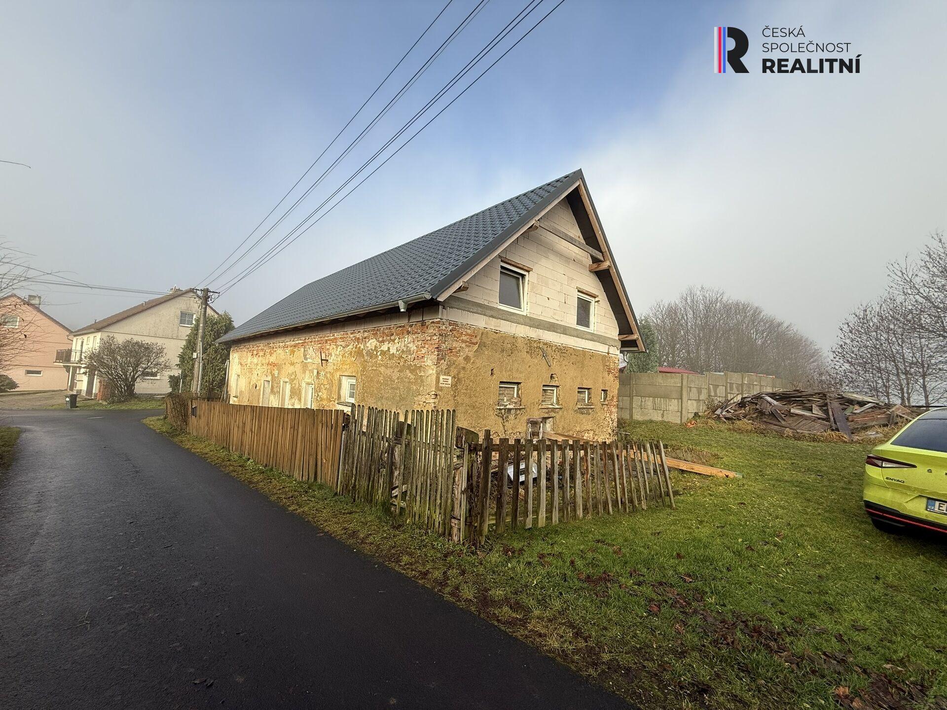 Prodej rodinného domu k rekonstrukci – Krajková 239 s možností využití dotace