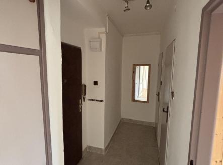 Pronájem bytu, 1+1, 44 m²