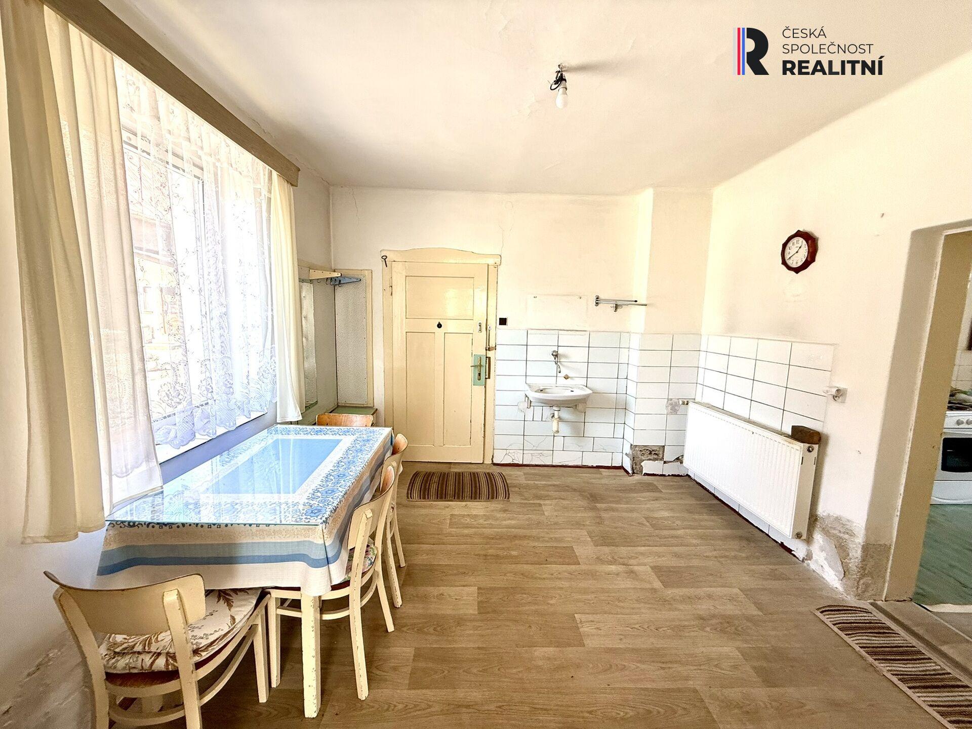 byt 3+1 v Lomnici u Sokolova k rekonstrukci