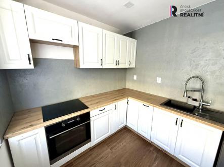 Prodej bytu, 3+1, 77 m²