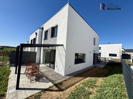 Pronájem - dům/vila, 110 m²