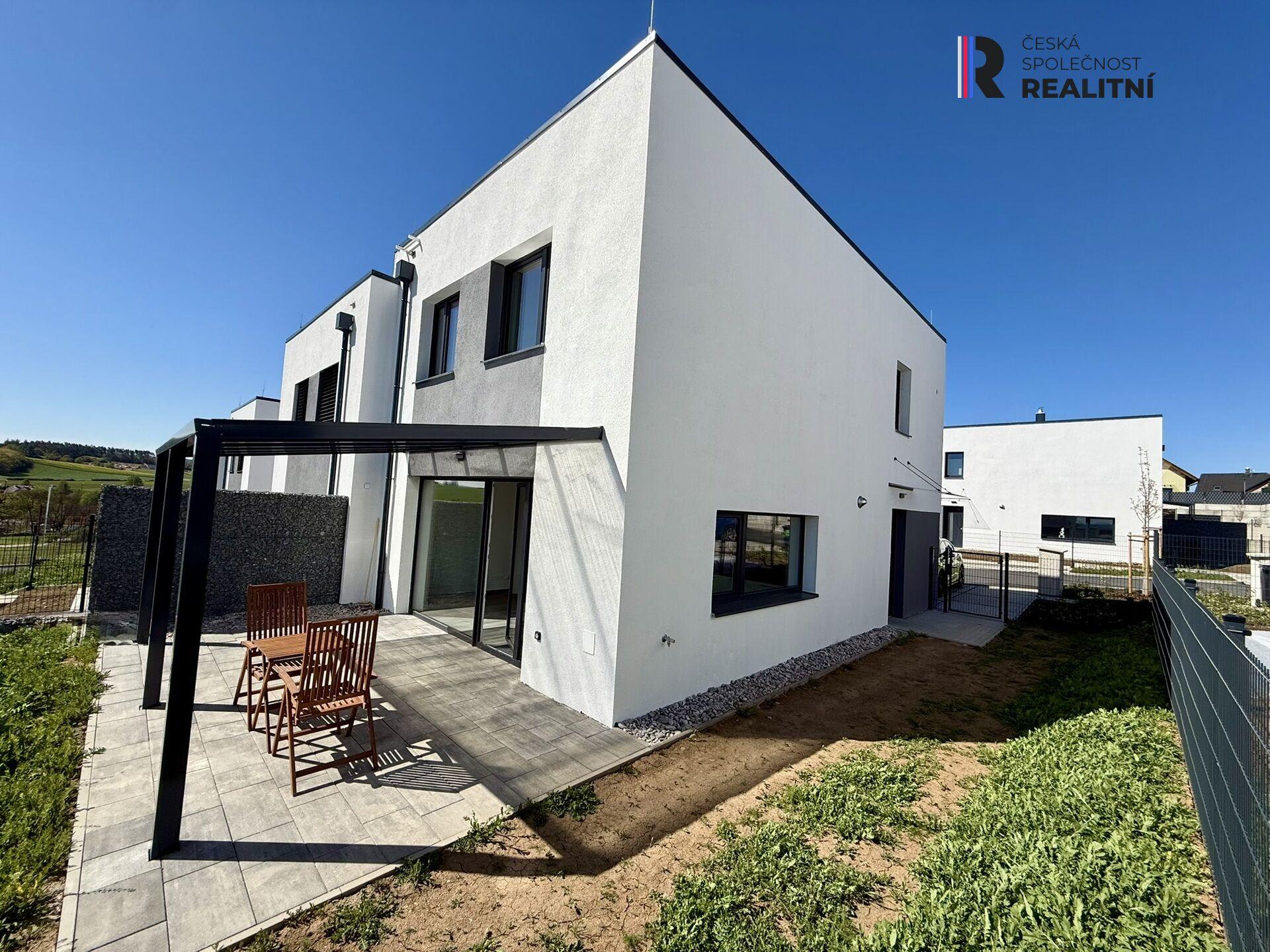 Moderní novostavba 4+kk se zahradou a terasou v Plzni – Liticích, Nad Dvorem 987/13
