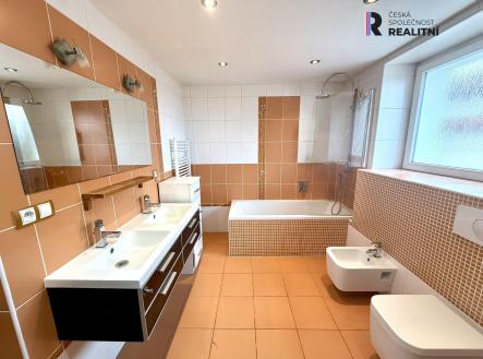 Prodej bytu, 4+1, 116 m² obrázek