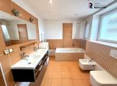 Prodej bytu, 4+1, 116 m²