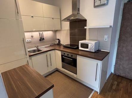 Pronájem bytu, 1+kk, 35 m²