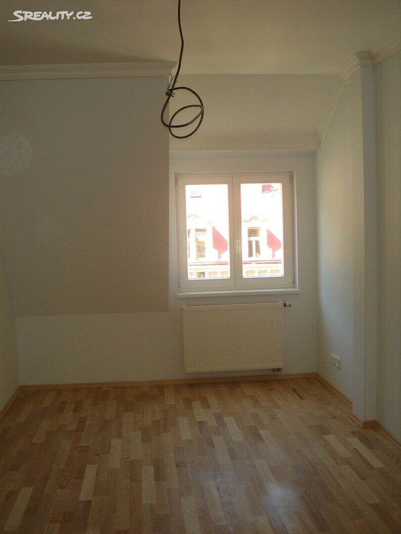 Prodej bytu 4+kk 94 m², ul. Sadová