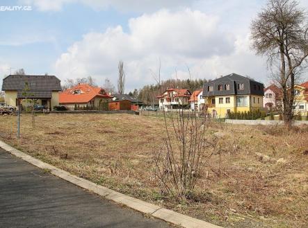 Prodej - pozemek pro bydlení, 741 m² obrázek