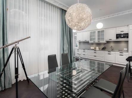 Prodej bytu, atypický, 169 m²