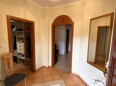 Prodej - dům/vila, 362 m²