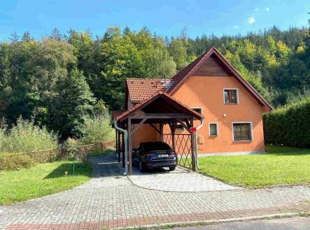Prodej - dům/vila, 140 m²